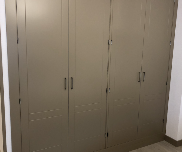 armarios a medida con push Archives - puertaslacadas.es